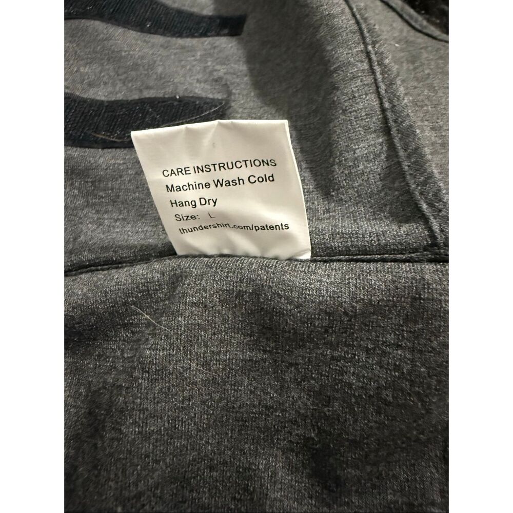 Thundershirt HGMT01 Classic Dog Anxiety Jacket, Size L Gray - Picture 3 of 4